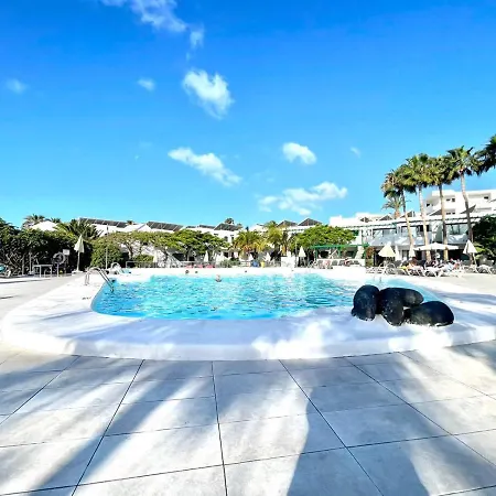 Apartamento Con Wifi, Piscina, Junto Al Mar En Playa Puerto Del Carmen * Puerto del Carmen (Lanzarote)