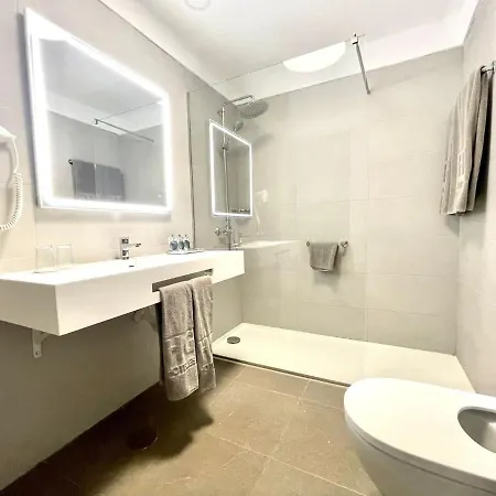 Apartment Apartamento Con Wifi, Piscina, Junto Al Mar En Playa Puerto Del Carmen Puerto del Carmen (Lanzarote)