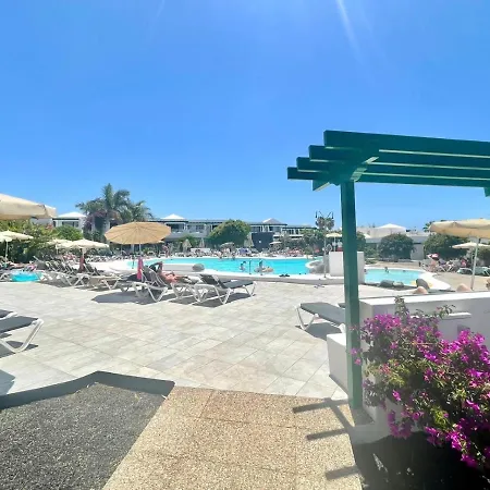 Apartment Apartamento Con Wifi, Piscina, Junto Al Mar En Playa Puerto Del Carmen Puerto del Carmen (Lanzarote)